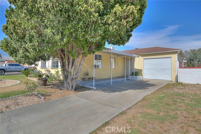 3239 Conejo Dr, San Bernardino, CA 92404