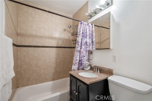 Detail Gallery Image 14 of 35 For 1037 S Tajauta, Compton,  CA 90220 - 4 Beds | 3 Baths