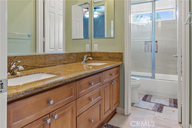 1180 Cleveland Way, Corona CA: https://media.crmls.org/medias/c1d231be-191d-4b5a-ad15-835da8a056d5.jpg