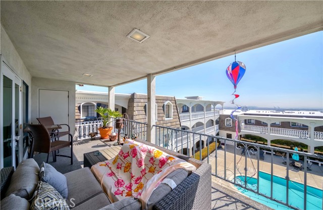 Detail Gallery Image 23 of 29 For 2020 S Western Ave #27,  San Pedro,  CA 90732 - 2 Beds | 2 Baths