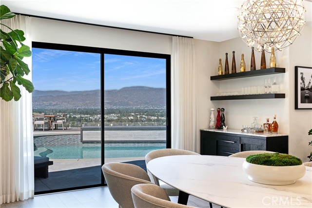Detail Gallery Image 16 of 46 For 11039 Wrightwood Pl, Studio City,  CA 91604 - 3 Beds | 3 Baths