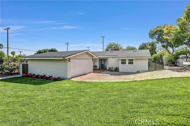 1035 Medford Road, Pasadena CA: https://media.crmls.org/medias/c1d41f5a-7ae6-4f0f-b22b-7b67e230357d.jpg