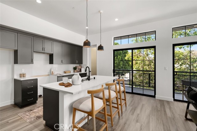 Detail Gallery Image 23 of 66 For 581 Higuera St #202,  San Luis Obispo,  CA 93401 - 2 Beds | 2 Baths