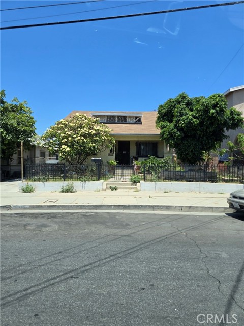 Detail Gallery Image 1 of 1 For 3179 Blanchard St, Los Angeles,  CA 90063 - 2 Beds | 1 Baths