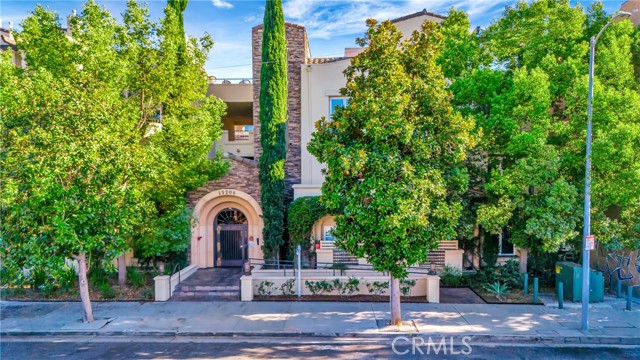 Detail Gallery Image 67 of 75 For 15206 Burbank Bld #209,  Sherman Oaks,  CA 91411 - 2 Beds | 2/1 Baths