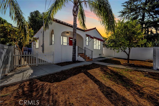 10648 Pinewood Ave, Tujunga, CA 91042