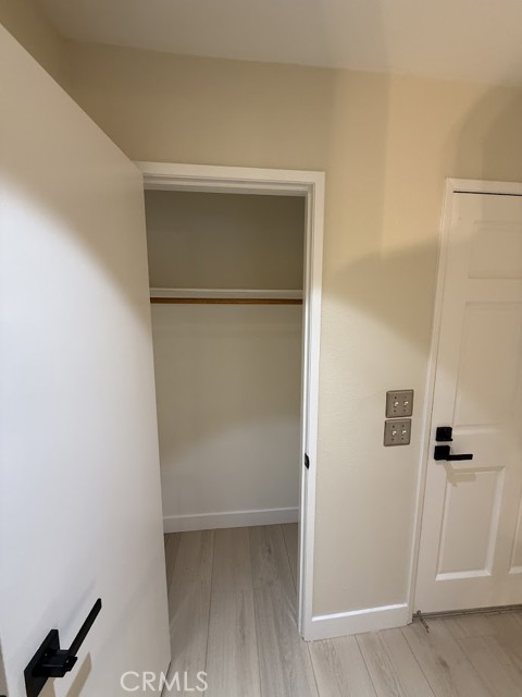 Detail Gallery Image 17 of 29 For 15766 Midwood #4,  Granada Hills,  CA 91344 - 3 Beds | 2/1 Baths