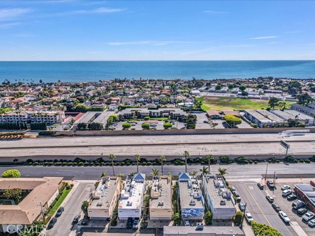3405 S El Camino Real, San Clemente CA: https://media.crmls.org/medias/c1d6890f-5396-4de9-bd8c-53ed8274210d.jpg