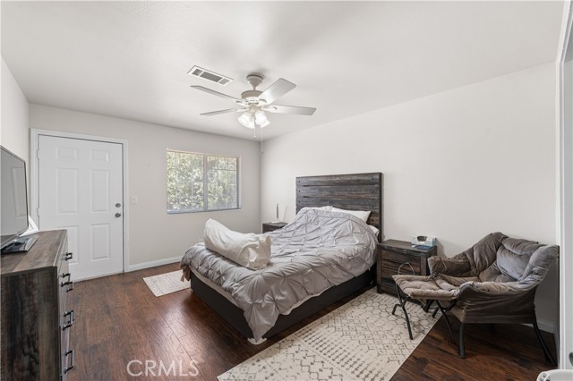 9824 Evelyn Avenue, California City CA: https://media.crmls.org/medias/c1d693da-00c6-407e-98df-be38ab9df073.jpg