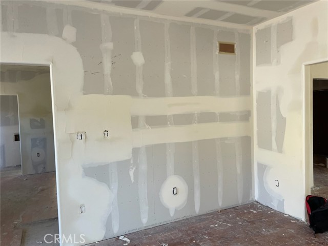715 S Norton Avenue, Los Angeles CA: https://media.crmls.org/medias/c1d6f63d-5e27-480e-905c-dc1bed1f1a60.jpg