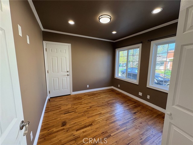Detail Gallery Image 17 of 27 For 7502 Balcom, Reseda,  CA 91335 - 3 Beds | 2 Baths