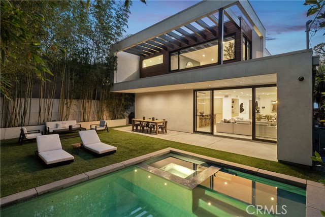 Detail Gallery Image 40 of 43 For 4242 Vantage Ave, Studio City,  CA 91604 - 5 Beds | 4/1 Baths