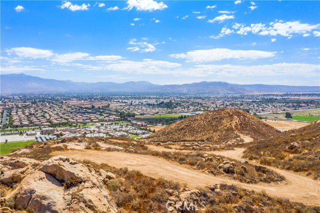 0 Cox Mountain, Hemet CA: https://media.crmls.org/medias/c1d8045a-e83c-4f6b-883c-912aa06ffca6.jpg