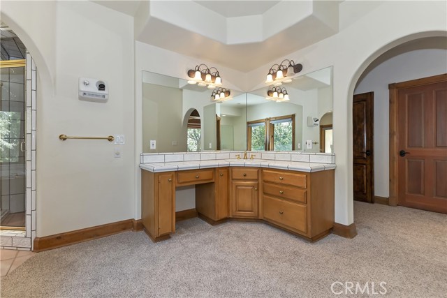 Detail Gallery Image 37 of 64 For 28324 Somerset Ln, Lake Arrowhead,  CA 92352 - 4 Beds | 4/1 Baths
