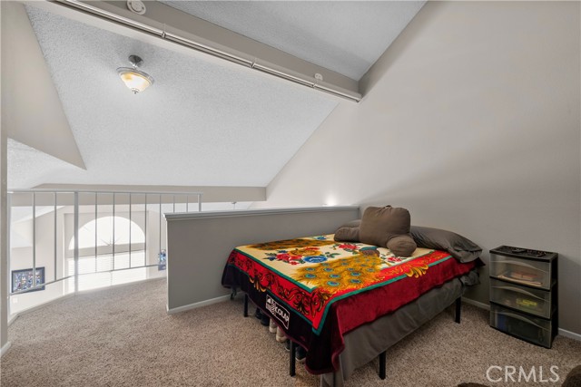 26964 Flo Lane, Canyon Country CA: https://media.crmls.org/medias/c1d9b99d-2636-4205-80b7-af58dcfdc8bf.jpg