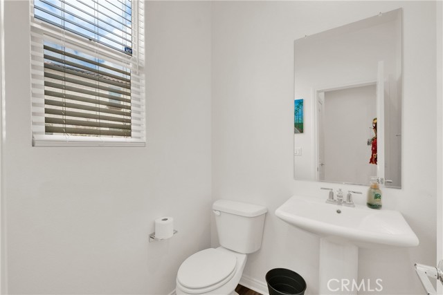 Detail Gallery Image 19 of 40 For 1465 E Laurelwood Dr, San Bernardino,  CA 92408 - 3 Beds | 2/1 Baths