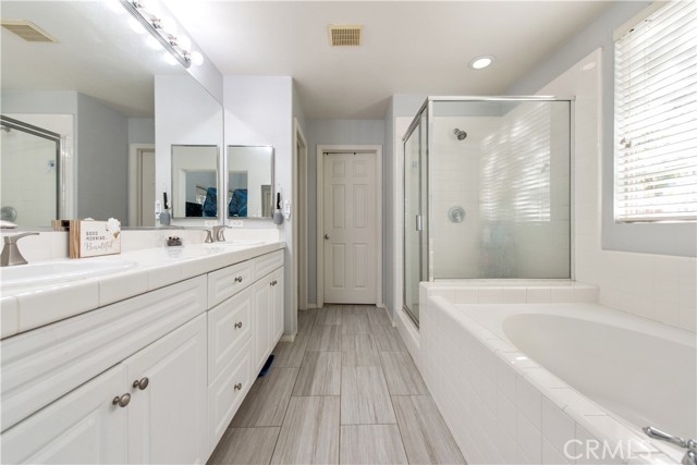 Detail Gallery Image 12 of 16 For 38 Concierto, Irvine,  CA 92620 - 2 Beds | 2 Baths