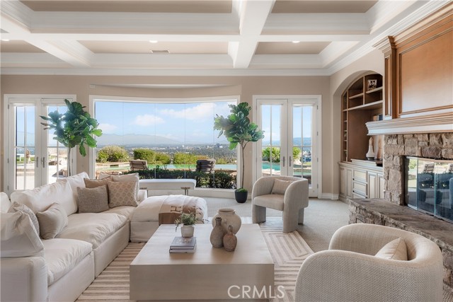 Detail Gallery Image 18 of 60 For 24862 Wooded Vista, West Hills,  CA 91307 - 5 Beds | 5 Baths