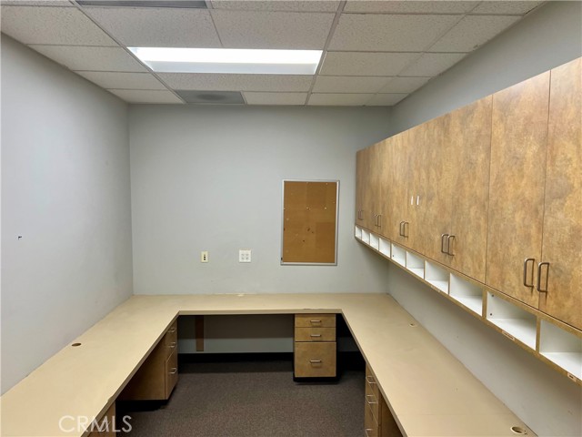 175 E 9th Street, Corona, California 92879, ,Commercial Lease,For Rent,175 E 9th Street,CRSR24049207