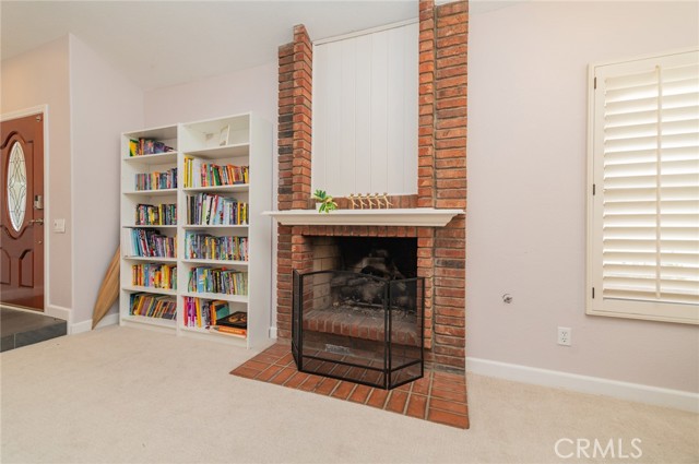 Detail Gallery Image 8 of 46 For 26 Morning Dove, Irvine,  CA 92604 - 4 Beds | 2/1 Baths