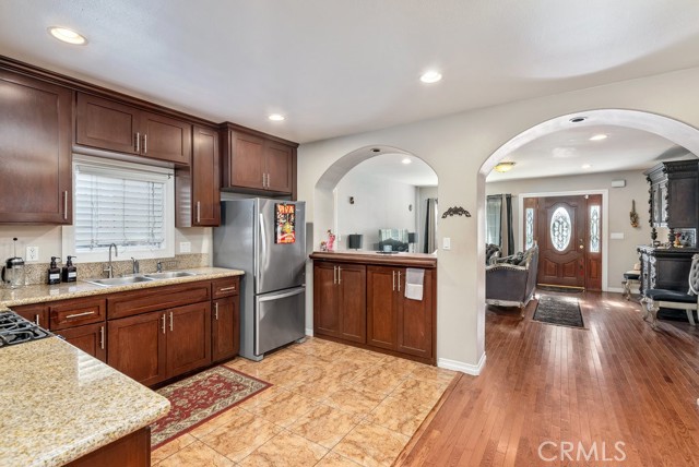 1417 W Gage Avenue, Los Angeles CA: https://media.crmls.org/medias/c1dd2002-e4ff-4e8f-ad22-ca081fae634e.jpg