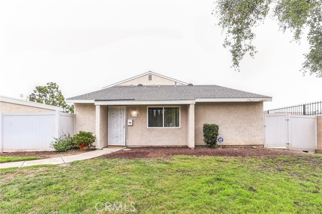 Detail Gallery Image 2 of 40 For 1377 N Elderberry Ave, Ontario,  CA 91762 - 2 Beds | 1 Baths