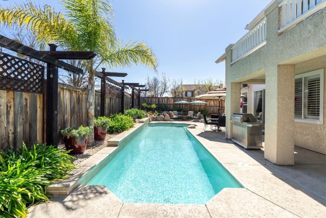 Detail Gallery Image 37 of 48 For 1945 Fieldstone, Paso Robles,  CA 93446 - 4 Beds | 3 Baths