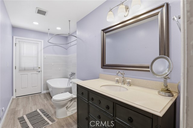 Detail Gallery Image 12 of 17 For 26691 Calle Juanita, Dana Point,  CA 92624 - 3 Beds | 2 Baths