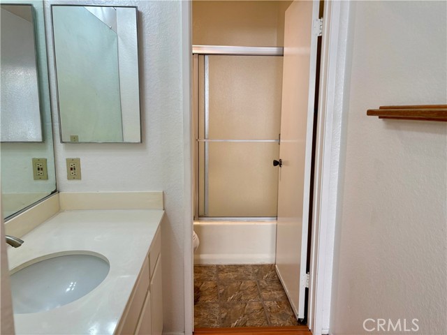 16521 Grunion Lane, Huntington Beach CA: https://media.crmls.org/medias/c1df2bd2-9767-4a62-b221-8355534a8f5b.jpg