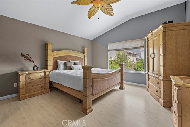 14998 Mustang Lane, Fontana CA: https://media.crmls.org/medias/c1df2d24-7459-4f59-9fb2-02c66710b2b2.jpg