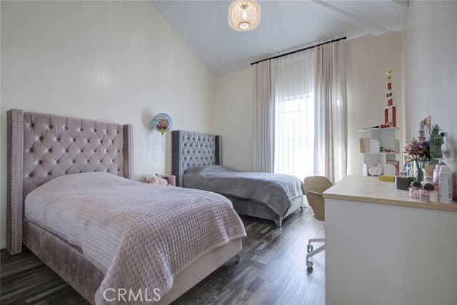 Detail Gallery Image 34 of 34 For 3974 Pennsylvania #112,  La Crescenta,  CA 91214 - 3 Beds | 3 Baths