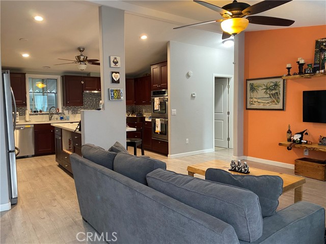 Detail Gallery Image 17 of 47 For 21851 Newland St #151,  Huntington Beach,  CA 92646 - 3 Beds | 2 Baths
