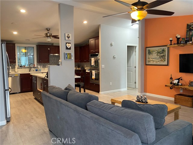 Detail Gallery Image 17 of 47 For 21851 Newland St #151,  Huntington Beach,  CA 92646 - 3 Beds | 2 Baths