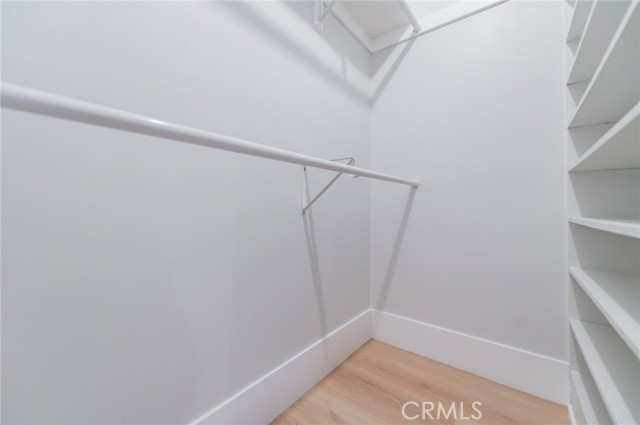 Detail Gallery Image 20 of 31 For 5212 Noble Ave, Sherman Oaks,  CA 91411 - 3 Beds | 2 Baths