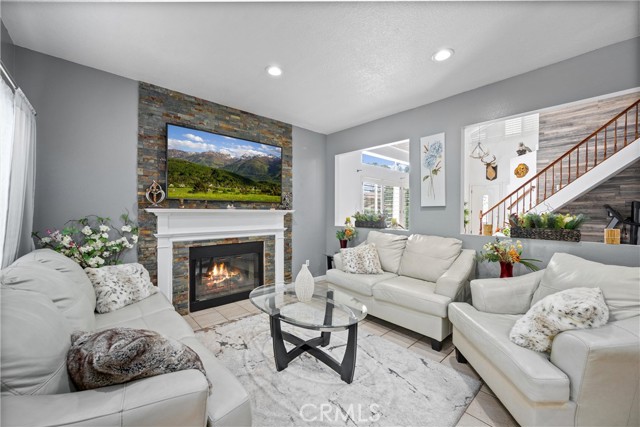 10798 Zinfandel Street, Rancho Cucamonga CA: https://media.crmls.org/medias/c1e1311b-c574-49aa-a31e-236419846f9c.jpg