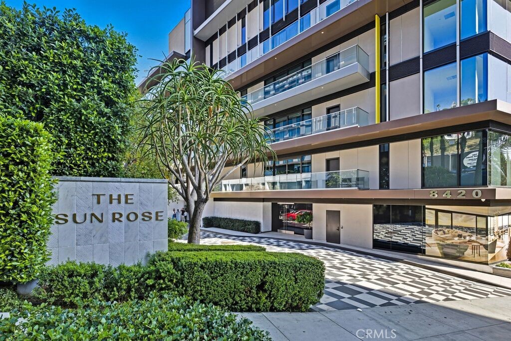 8420 W Sunset Boulevard #108