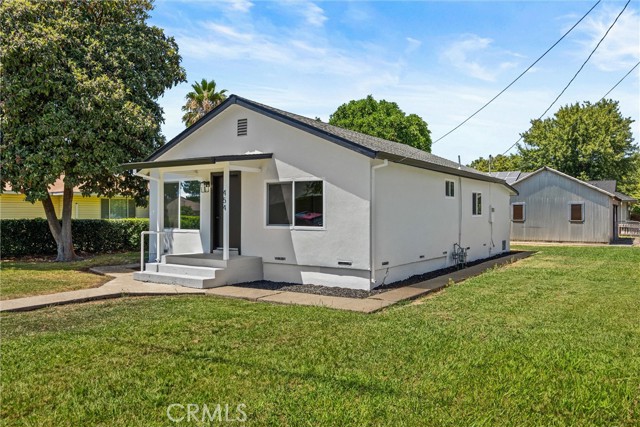 454 F St, Biggs CA: https://media.crmls.org/medias/c1e21334-d622-4b82-887f-d8c5fcb02a89.jpg