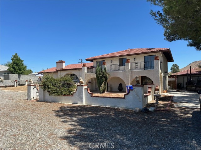 Detail Gallery Image 1 of 36 For 16485 Wintun Rd, Apple Valley,  CA 92307 - 5 Beds | 2/1 Baths