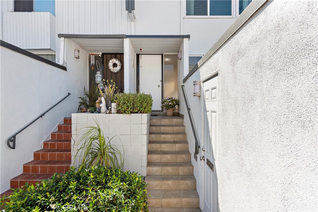 456 Orion Way