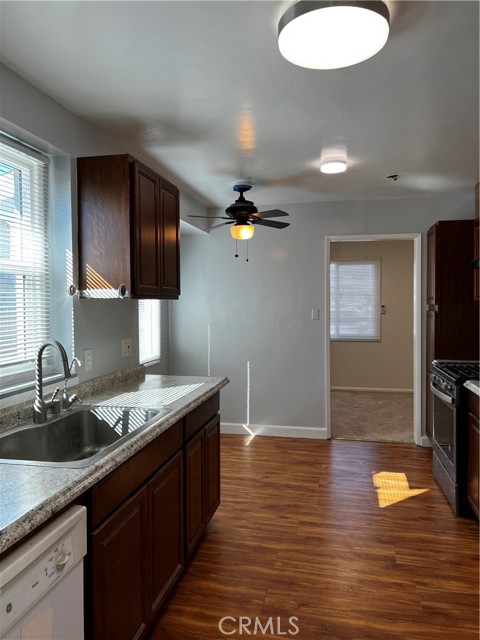 Detail Gallery Image 2 of 27 For 1134 W 158th St, Gardena,  CA 90247 - 3 Beds | 2 Baths