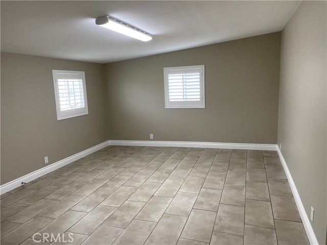 Detail Gallery Image 11 of 14 For 18110 Manzanita St, Hesperia,  CA 92345 - 3 Beds | 2 Baths