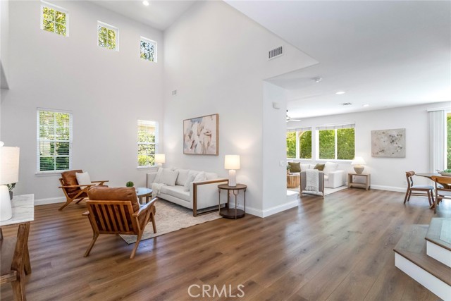 25614 Housman Place, Stevenson Ranch CA: https://media.crmls.org/medias/c1e7d530-02eb-409b-bbc6-00d22551c5f5.jpg