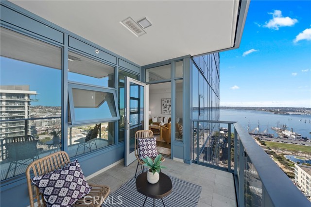 Detail Gallery Image 7 of 27 For 1388 Kettner Blvd #2203,  San Diego,  CA 92101 - 2 Beds | 4 Baths