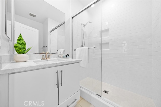 Detail Gallery Image 23 of 37 For 188 Fixie, Irvine,  CA 92618 - 3 Beds | 3/1 Baths