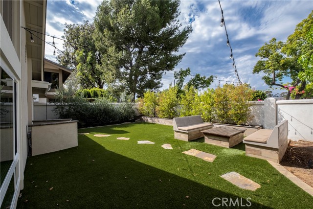 Detail Gallery Image 20 of 27 For 4971 Hemlock, Irvine,  CA 92612 - 3 Beds | 2 Baths