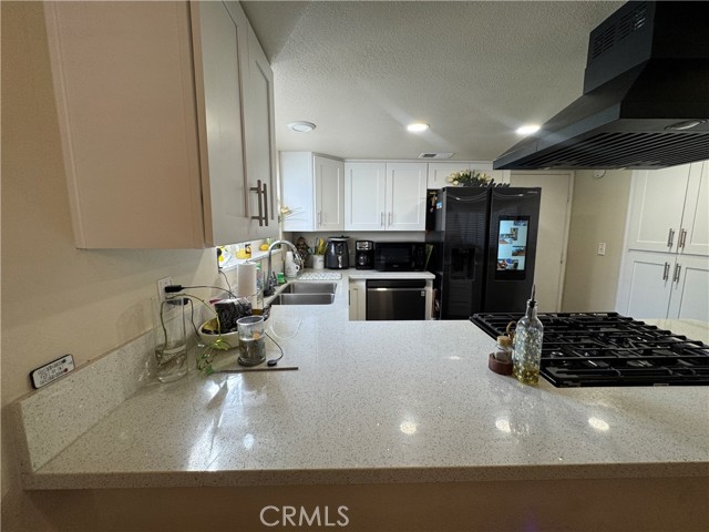 Detail Gallery Image 9 of 32 For 22031 Main, Carson,  CA 90745 - 2 Beds | 2 Baths