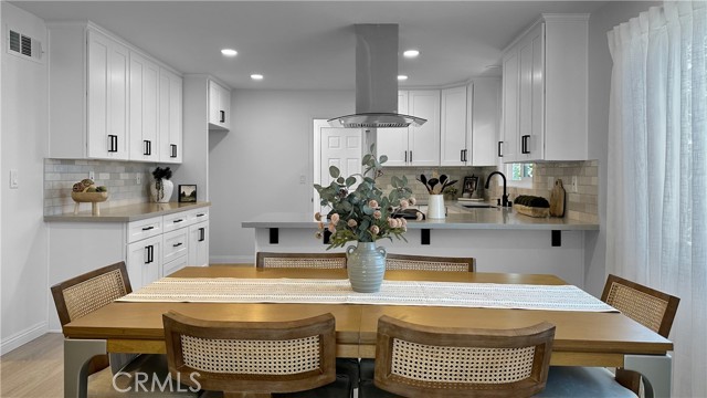 969 Adelante Avenue, Los Angeles CA: https://media.crmls.org/medias/c1ea8e82-7928-47ae-aec7-3c6e2c57ef02.jpg
