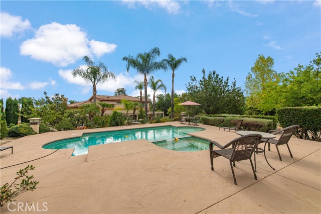 Detail Gallery Image 21 of 62 For 4954 Crestview Pl, Rancho Cucamonga,  CA 91701 - 6 Beds | 4/1 Baths