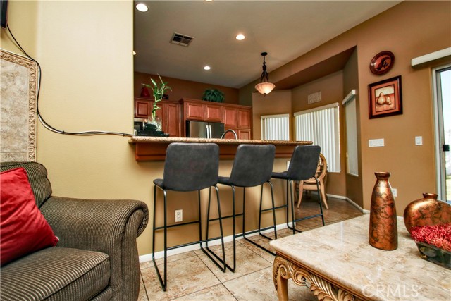 Detail Gallery Image 20 of 52 For 31540 Avenida Del Padre, Cathedral City,  CA 92234 - 4 Beds | 2/1 Baths