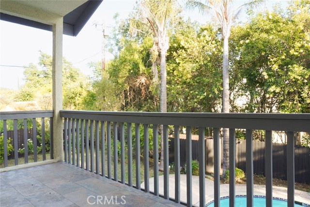 23242 Burbank Boulevard, Woodland Hills CA: https://media.crmls.org/medias/c1ec1066-0d03-44ec-b19a-7c74dbde4366.jpg